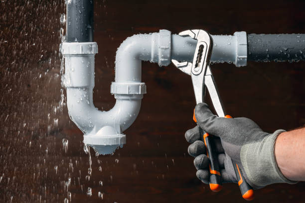 Professional Plumbing technician working in China Spring, TX